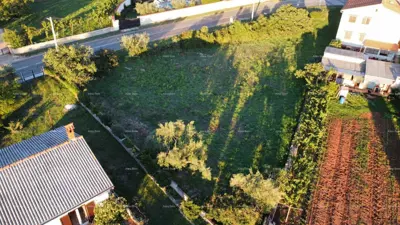Building land, Marčana - next to an asphalt road - 3