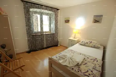 Wohnung 56 m², Pula Centar - komplett renoviert und möbliert - 7