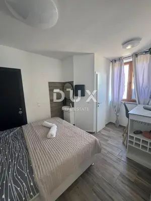 Apartment 35 m², Tisno - first row to the sea - 11