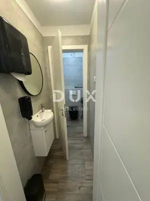 Apartment 35 m², Tisno - first row to the sea - 8