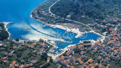 Baugrundstück 768 m², Veli Iž, 15 m vom Meer - 3