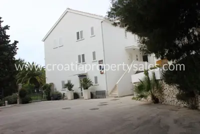Kuća, Split, prvi red do mora i 10 parkirnih mjesta - 4