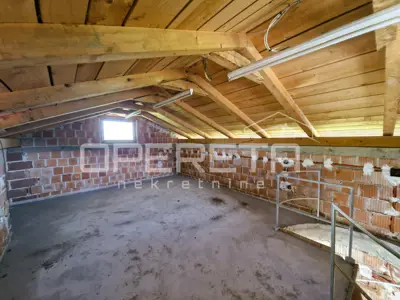 Kuća 85 m², Samobor - Velika Rakovica, lijep pogled prema Zagrebu - 14