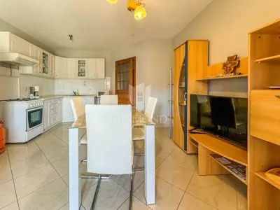 Wohnung 71 m², Novigrad - 2 Schlafzimmer und Terrasse - 4