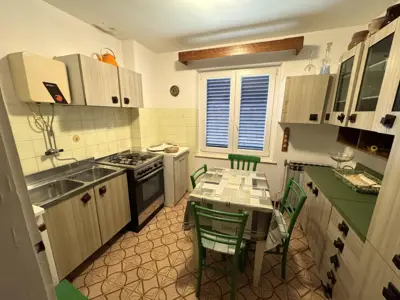 Kuća 120 m², Vinkuran - dvije stambene jedinice - 10