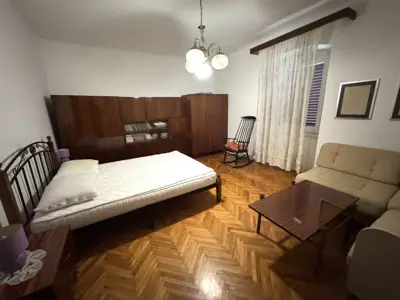 Kuća 120 m², Vinkuran - dvije stambene jedinice - 14