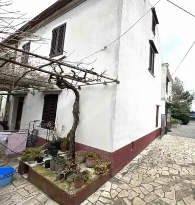 Kuća 120 m², Vinkuran - dvije stambene jedinice - 2