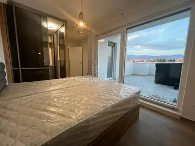 Apartman AP2, Novalja - 150 m od plaže, vrt i roštilj - 8