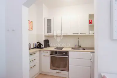 Stan 48 m², Rovinj - 100 m od mora i stare jezgre - 3