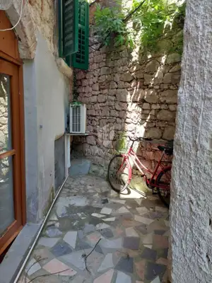 Stan 48 m², Rovinj - 100 m od mora i stare jezgre - 17
