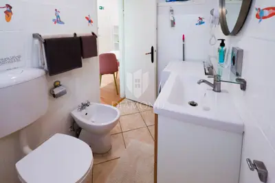 Stan 48 m², Rovinj - 100 m od mora i stare jezgre - 9