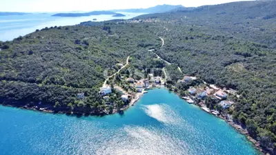 Poljoprivredno zemljište 5.294 m², Savar - mirna uvala uz more - 2