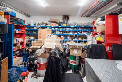 Gewerbefläche 367 m², Resnik - an der Hauptverkehrsstraße - 9