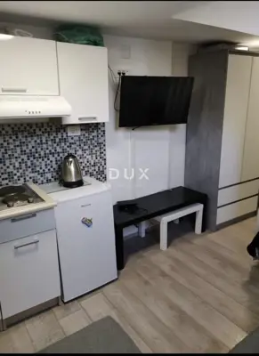 Wohnung 83 m², Lovran Zentrum - hohes Dachgeschoss einer alten Villa - 14