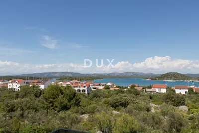 Penthouse 125 m², Murter - 4 terraces and 2 parking spaces - 11