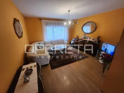 Wohnung, Zabok, 4 Schlafzimmer und 3 Parkplätze