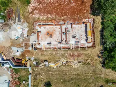 Haus 100 m², Poreč - Meerblick und Pool - 11