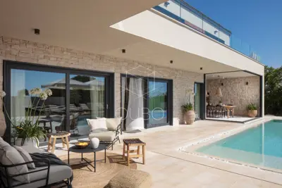 Haus zum Kauf in Poreč, 270 m² - 19