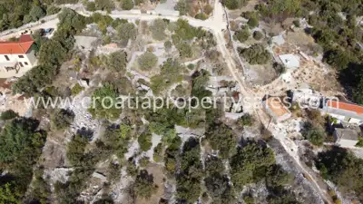 Land 2,339 m², Trogir - building land and quiet location - 2