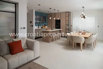 Haus, Split, 320 m², 1 650 000 € - 8