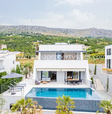 Haus, Split, 320 m², 1 650 000 €