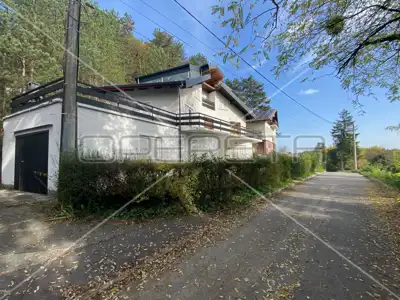 Prodaja, Kuća, Samobor-sjever, Ulica Vladimira Kirina, Samostojeća, 207 m² - 2