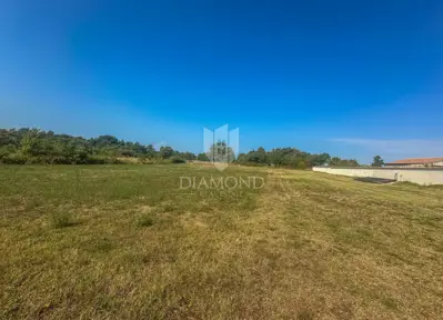 Zemljište, Orihi kod Barbana - parcelirano i kvadratnog oblika - 5