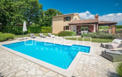 House for sale in Sveti Lovreč, 144 m² - 2