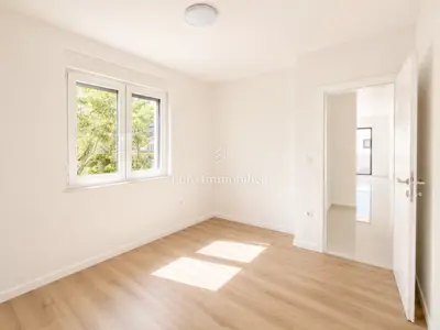 Wohnung 61,67 m², Novi Vinodolski - eigener Gartenbereich