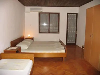 Apartmenthaus 540 m², Povljana - 200 m vom Meer - 14
