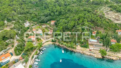 Građevinsko zemljište 1.911 m², Rogač - prvi red do mora - 3
