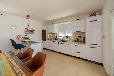Villa 141 m², Vrsi - Pool, Garten und Meerblick - 4
