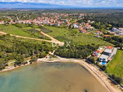 Building plot 656 m², Zaton - 20 m from the beach - 2