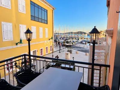 Gewerbe- und Wohnraum 250 m², Mali Lošinj - Zentrum - 16