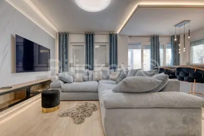 Wohnung 55 m², Perjavica, Garten und Außenparkplatz