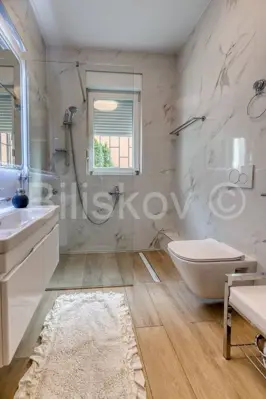 Wohnung 55 m², Perjavica, Garten und Außenparkplatz - 9