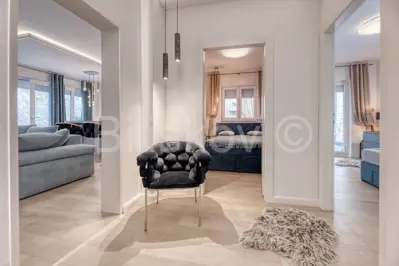 Wohnung 55 m², Perjavica, Garten und Außenparkplatz - 8