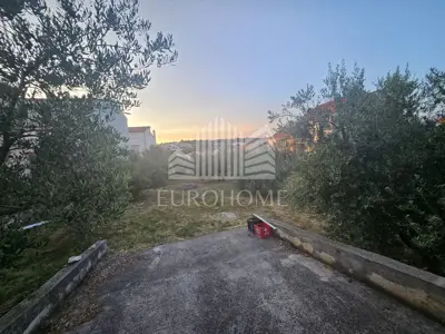 Building plot 2,035 m², Sinjoretovo, asphalt access - 2