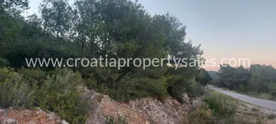 Grundstück 3.276 m², Insel Vis - leichter Meerblick - 5