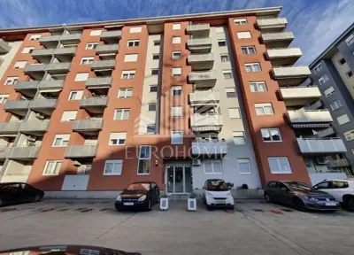 Apartment 50 m², Lanište - view of the Arena - 17