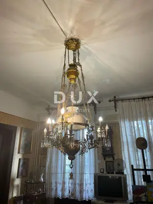 Apartment 172 m², Rijeka Bulevard - 3 rooms + living room in an old villa - 7