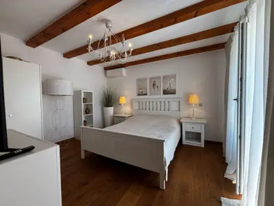 Haus zum Kauf in Kaštelir, 175 m² - 17