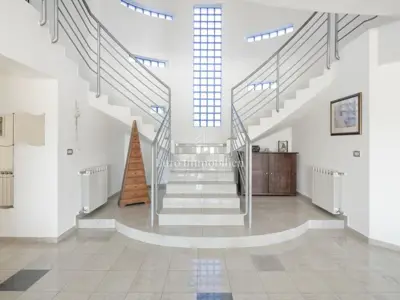 House for sale in Ližnjan, 241 m² - 11