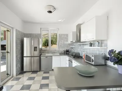 House for sale in Ližnjan, 241 m² - 10