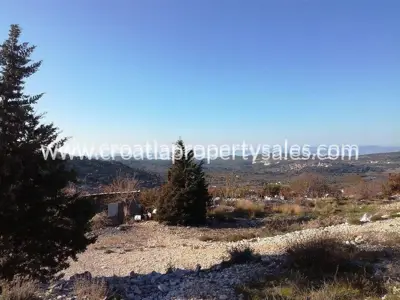 Land, Brač, 3 100 m², 240 000 € - 6