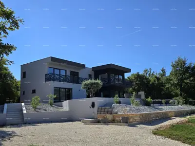 House 230 m², Svetvinčenat - modern and furnished