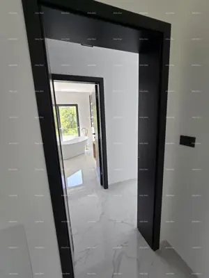 Kuća 230 m², Svetvinčenat - moderna i namještena - 14