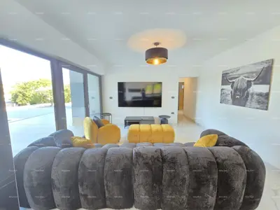 Haus 230 m², Svetvinčenat - modern und möbliert - 4