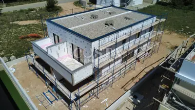 Stan 91 m², Povljana - 3 spavaće sobe i vrt