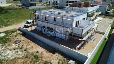Stan 91 m², Povljana - 3 spavaće sobe i vrt - 4